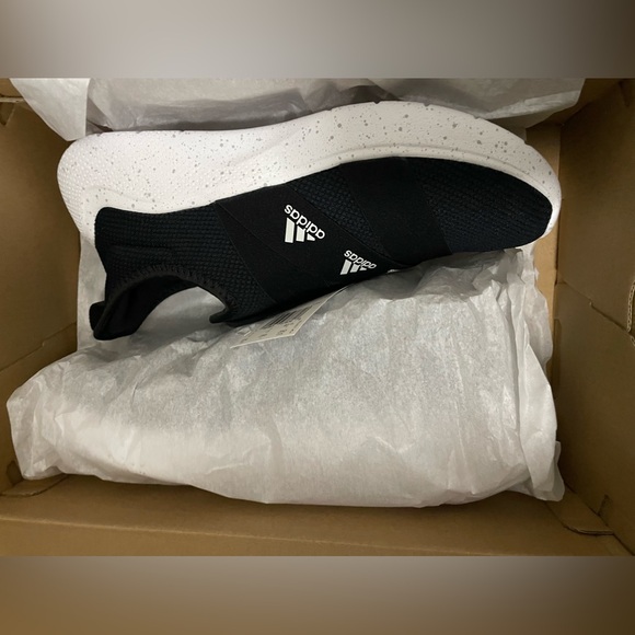 🆕 ADIDAS WOMEN’S PUREMOTION ADAPT SHOES - Picture 14 of 16